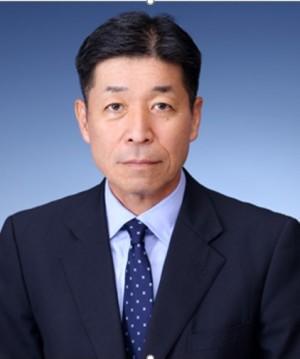 上田　義博　氏